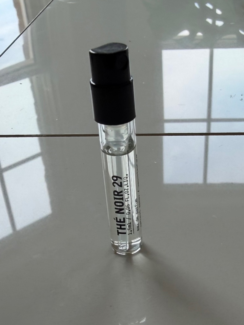 LE LABO The Noir 29 Fragrance sample - 0.75 ml